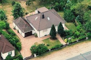 Einfamilienhaus kaufen in 38547 Calberlah, Calberlah - Freistehendes Einfamilienhaus auf großem Grundstück im Zentrum v