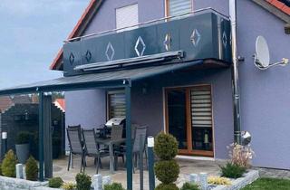 Einfamilienhaus kaufen in 92655 Grafenwöhr, Grafenwöhr - EFH (Vollunterkellert) m. Garage, Garten, Pool in TOP Lage!!