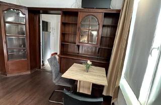 Mehrfamilienhaus kaufen in 28719 Bremen, Bremen - Mehrfamilienhaus -Drei wohnungen und drei Einzelzimmer