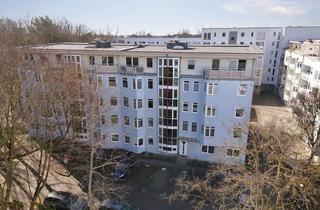 Wohnung kaufen in 14478 Waldstadt I, Gut vermietete 2-Zimmer mit Aufzug, Balkon und Garage