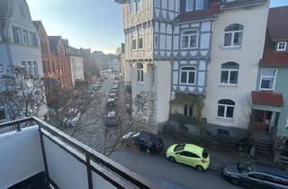 Wohnung kaufen in 31135 Hildesheim, Coming Soon – 4-Zimmer-Wohnung mit drei Balkonen direkt am Theater in Hildesheim