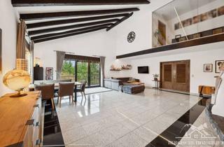 Wohnung kaufen in 51674 Wiehl, Groß, hell, familienstark – Wohneinheit mit Haus-im-Haus-Charakter