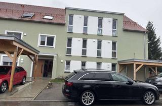 Wohnung kaufen in 72415 Grosselfingen, Kapitalanlage oder Eigenheim - Attraktive 2-Zimmer Wohnung mit Balkon und Carport in Grosselfingen