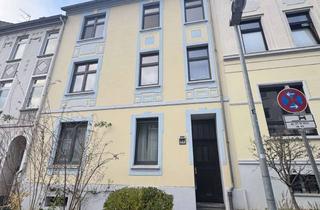 Wohnung mieten in 45468 Eppinghofen, Helle 2-Zimmer Altbauwohnung mit Terrasse