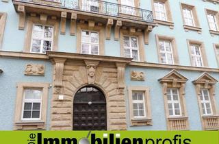 Wohnung mieten in Theresienstraße 29, 95028 Innenstadt, 52024 - Blick über Hof, moderne Wohnung mit 2 Zimmern, Dachterrasse, Einbauküche