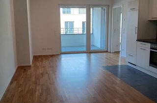 Wohnung mieten in Weilburger Straße 25, 60326 Gallus, Moderne 2-Zimmer-Wohnung mit EBK, Balkon & Aufzug