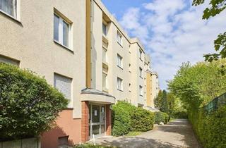 Sozialwohnungen mieten in Maximilian-Kaller-Straße 17, 12279 Berlin, Geräumige 2-Zimmer-Wohnung mit Terrasse (WBS erforderlich)