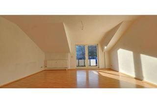 Wohnung mieten in Goepelstr. 61, 15236 Jacobsdorf, geräumige 2-Raumwohnung mit Balkon in beliebter Wohngegend