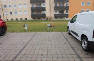 Garagen mieten in 83301 Traunreut, Außenstellplatz zu vermieten