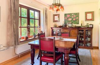 Einfamilienhaus kaufen in 25872 Ostenfeld, Wohnidylle pur – Großzügiges Einfamilienhaus mit parkähnlichem Grundstück.