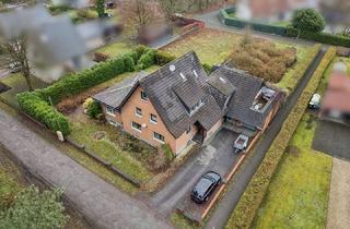 Mehrfamilienhaus kaufen in 33689 Sennestadt, Mehrfamilienhaus mit drei Wohneinheiten in Bielefeld-Eckardtsheim