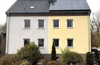 Einfamilienhaus kaufen in 52428 Jülich, Einfamilienhaus mit vermieteter ELW in Jülich-Koslar