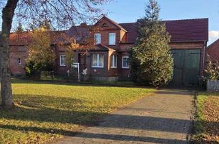 Haus kaufen in 19348 Pirow, Vier Seiten Hof in Pirow/Burow mit Scheune!