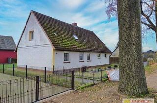 Haus kaufen in 16945 Meyenburg, Grundstück mit Siedlungshaus und gepflegter Scheune