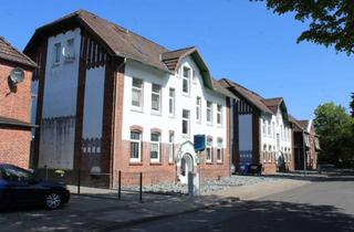 Anlageobjekt in Bahnhofstr. 2-3, 25541 Brunsbüttel, Direkt an der Kanalfähre... 2 Mehrfamilienhäuser mit 9 Wohnungen !