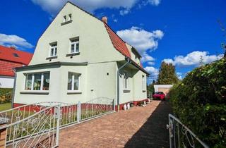 Haus kaufen in 16278 Angermünde, Ein- oder Zweifamilienhaus mit großem Garten