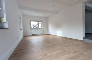 Wohnung mieten in Pfortgasse, 61191 Rosbach, Erstbezug nach Sanierung: Helle 2,5-Zimmer-Wohnung mit Garten, Terrasse, Glasfaser und Stellplätzen