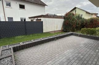 Wohnung mieten in Karlsbaderstr, 68799 Reilingen, Renovierte 4-Zimmer Wohnung mit Balkon in Reilingen