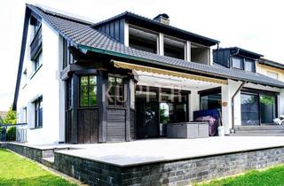 Haus kaufen in 90455 Weiherhaus, Stilvolles Wohnparadies – mit Indoor-Pool, Büro & viel Raum zum Entfalten!