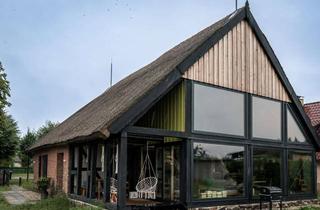 Haus kaufen in 17375 Leopoldshagen, Ehemaliger Dreiseithof mit saniertem Wohnhaus und stilvoller Ausstattung auf 4.000 m² Provisionsfrei