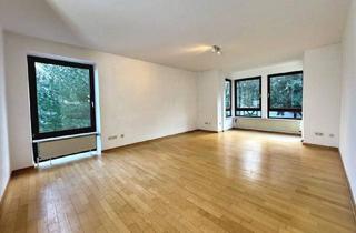 Wohnung kaufen in 34131 Kassel, Kassel - Lebensqualität pur: gepflegte 4-Zimmer-Wohnung mit Balkon in Bergparknähe