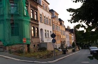 Haus kaufen in 06268 Querfurt, Querfurt - Eckgebäude, ehemals 5 Wohneinheiten, gesamt sanierungsbedürftig