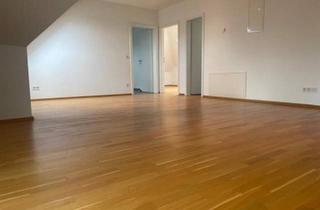 Wohnung kaufen in 63538 Großkrotzenburg, Großkrotzenburg - Helle Wohnung im DG in Großkrotzenburg