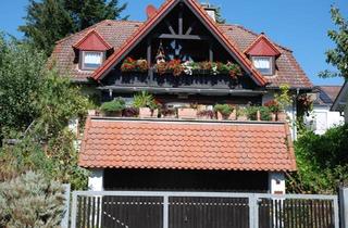 Einfamilienhaus kaufen in 65207 Wiesbaden, Wiesbaden - freistehendes 2 Familienhaus Architektenhaus ~300qm WF+NF