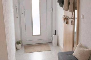 Haus kaufen in 45357 Essen, Essen - Reihenmittelhaus mit Garten, Garage in Essen Gerschede