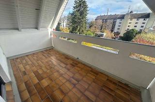 Wohnung kaufen in 68199 Neckarau, Helle 2-Zimmer-Dachgeschosswohnung mit Loggia und Blick ins Grüne
