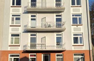 Wohnung kaufen in 21029 Bergedorf, 2,5 Zimmer Wohnung für Paare & Singles – charmanter Altbau mit zwei Balkonen