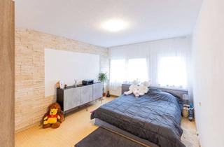 Wohnung kaufen in 65239 Hochheim, Solide Kapitalanlage: Vermietete 3-Zimmer-Wohnung in Hochheim mit 2 TG-Stellplätzen