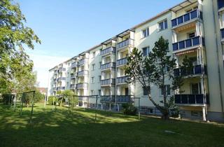 Wohnung mieten in Allmersstraße 13, 06618 Naumburg, Wohnen im Erdgeschoss- Balkon- Allmersstraße 13 Naumburg (Saale)