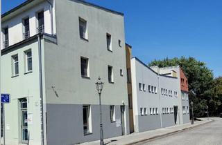 Wohnung mieten in Hammerstraße 2a, 14776 Neustadt, Hübsche 3-Zi. mit Balkon