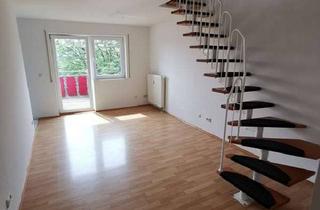 Wohnung mieten in Schildstraße 26, 08523 Plauen, 5-Raum-Maisonette-DG-Wohnung mit EBK, Balkon zwei Bäder und Kfz Stellpatz