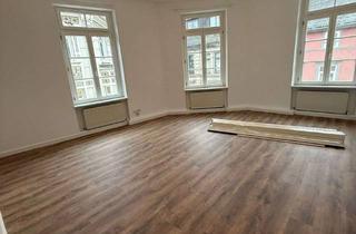 Wohnung mieten in Michelsberg, 65183 Wiesbaden, Frisch renovierte, helle 3 ZKB im Zentrum von Wiesbaden, WG-geeignet