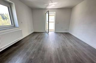 Wohnung mieten in 72221 Haiterbach, Helle 3 Zimmer-Mietwohnung in Waldrandlage mit sonnigem Balkon