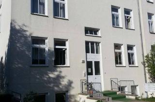 Wohnung mieten in Drostenstr. 24a, 18147 Gehlsdorf, Schöne 2-Zimmer Wohnung Provisionsfrei zu vermieten