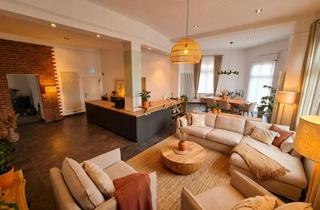 Lofts mieten in Kurfürstenstraße 22, 50321 Brühl, Exklusive Residenz statt Kompromiss: 148 m² Altbau-Eleganz in historischer Jugendstilvilla mit Priva