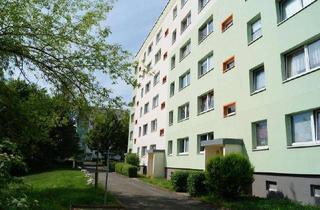 Wohnung mieten in Julius-Fucik-Straße 21, 07381 Pößneck, 3-Raum-Wohnung mit Balkon in Pößneck-Ost