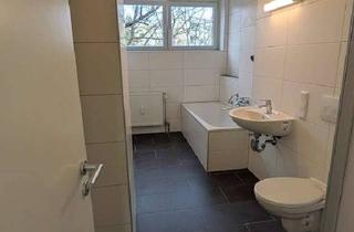 Wohnung mieten in Ratiborstr. 16, 90473 Langwasser, Sanierte 4 Zimmer Wohnung ab 15.02.26!!