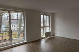 Wohnung mieten in Niebergallstraße 20, 12557 Köpenick, Schön geschnittene 4-Zimmer-Wohnung mit Balkon!