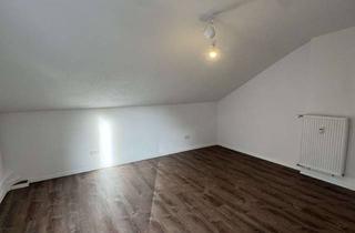 Wohnung mieten in Weidenstr. 28, 58644 Iserlohn, Neu sanierte 3-Zimmer-Dachgeschosswohnung mit 66 m² – modernes Wohnen in zentraler Lage von Iserlohn