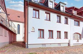 Haus kaufen in 78147 Vöhrenbach, Immobilie mit Potential - Charmantes EFH in zentraler Lage in 78147 Vöhrenbach