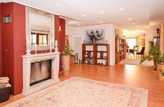 Villa kaufen in 31555 Suthfeld, Mediterane Villa mit Außenpool, Gästehaus, hochwertigen Einbauküchen und unverbaubarem Seeblick!