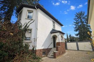 Haus kaufen in 68519 Viernheim, Sanierungsbedürftiges freist. 1-FH mit viel Potenzial und großem Garten