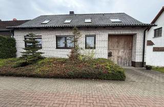 Haus kaufen in Kakerbecker Dorfstr. 75, 39624 Kakerbeck, 1-2 Familienhaus mit großem Garten und vielseitig nutzbarem Nebengebäude