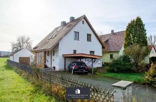 Einfamilienhaus kaufen in 92242 Hirschau, Sanierungsbedürftiges Einfamilienhaus mit großer Garage in toller Lage von Hirschau