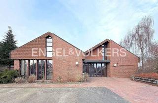 Haus kaufen in 26419 Schortens, Großzügiges Wandlungswunder: Ehemaliges Gemeindehaus mit 330 m² Fläche und Baugrund-Option