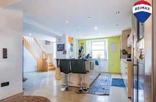 Einfamilienhaus kaufen in 79761 Waldshut-Tiengen, Geräumiges Einfamilienhaus mit separater Einliegerwohnung in Detzeln